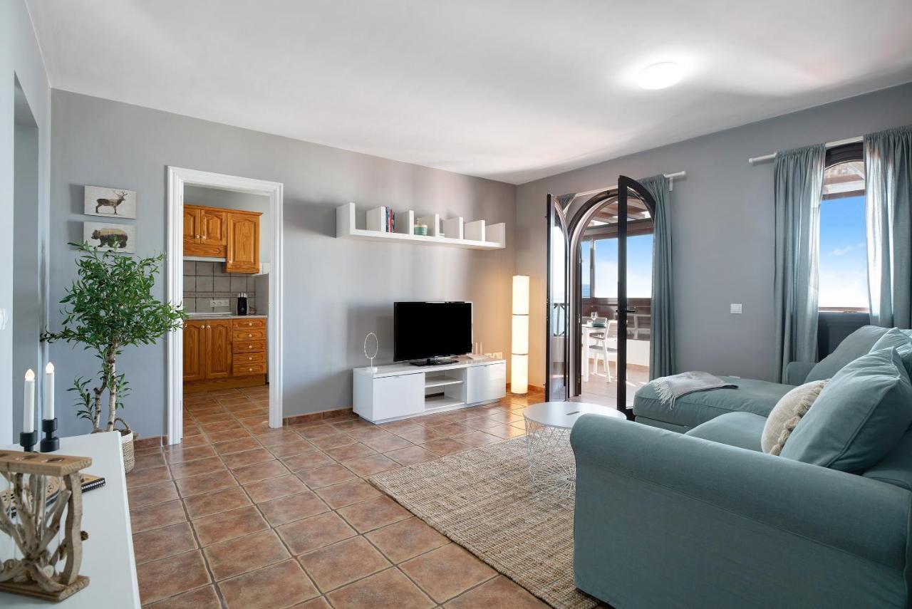 Apartamentos La Estrella III ปลายาบลังกา ภายนอก รูปภาพ