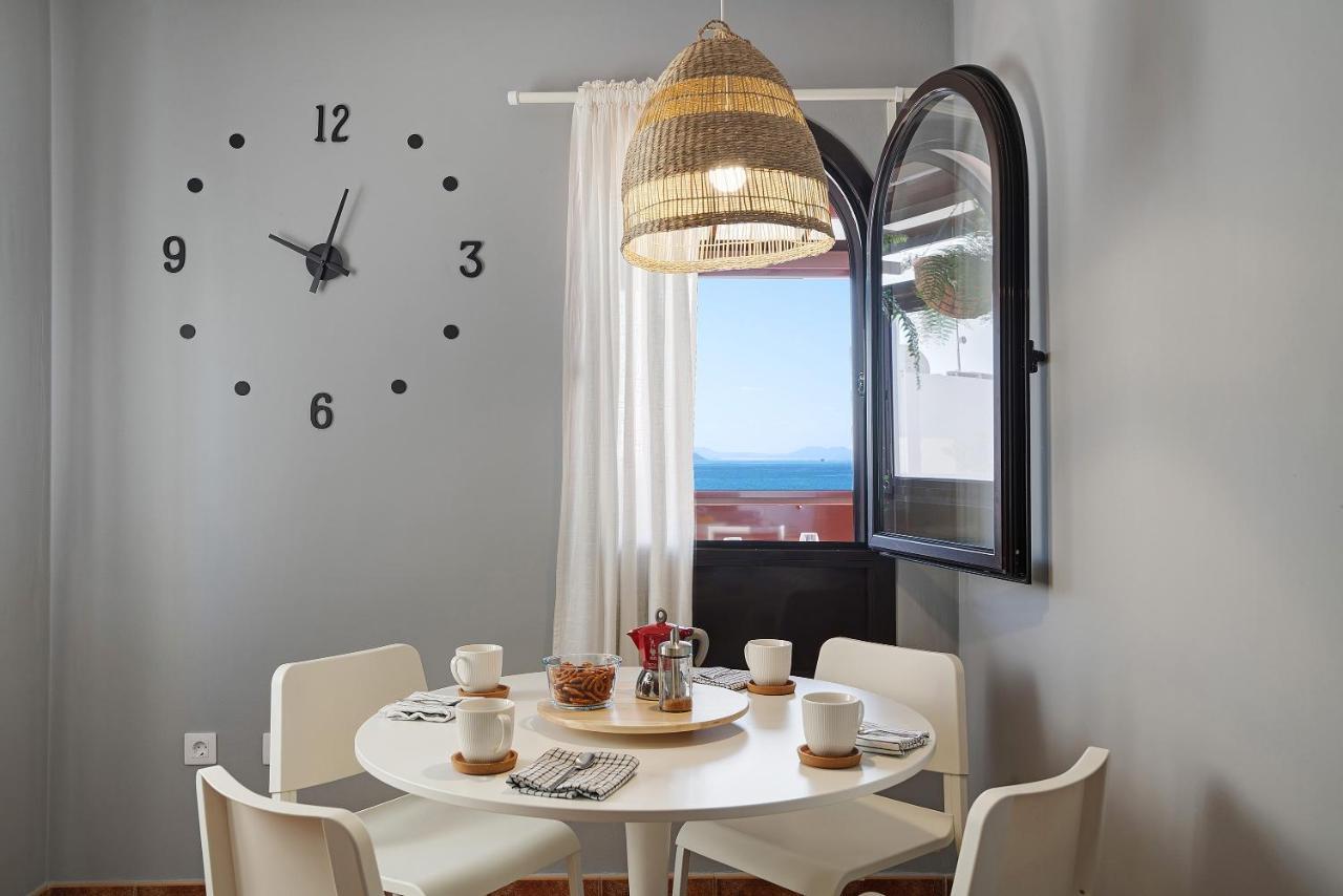 Apartamentos La Estrella III ปลายาบลังกา ภายนอก รูปภาพ