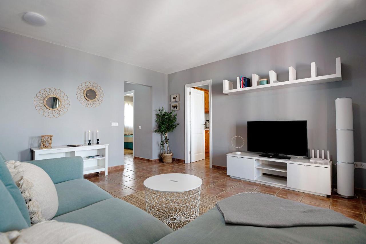Apartamentos La Estrella III ปลายาบลังกา ภายนอก รูปภาพ